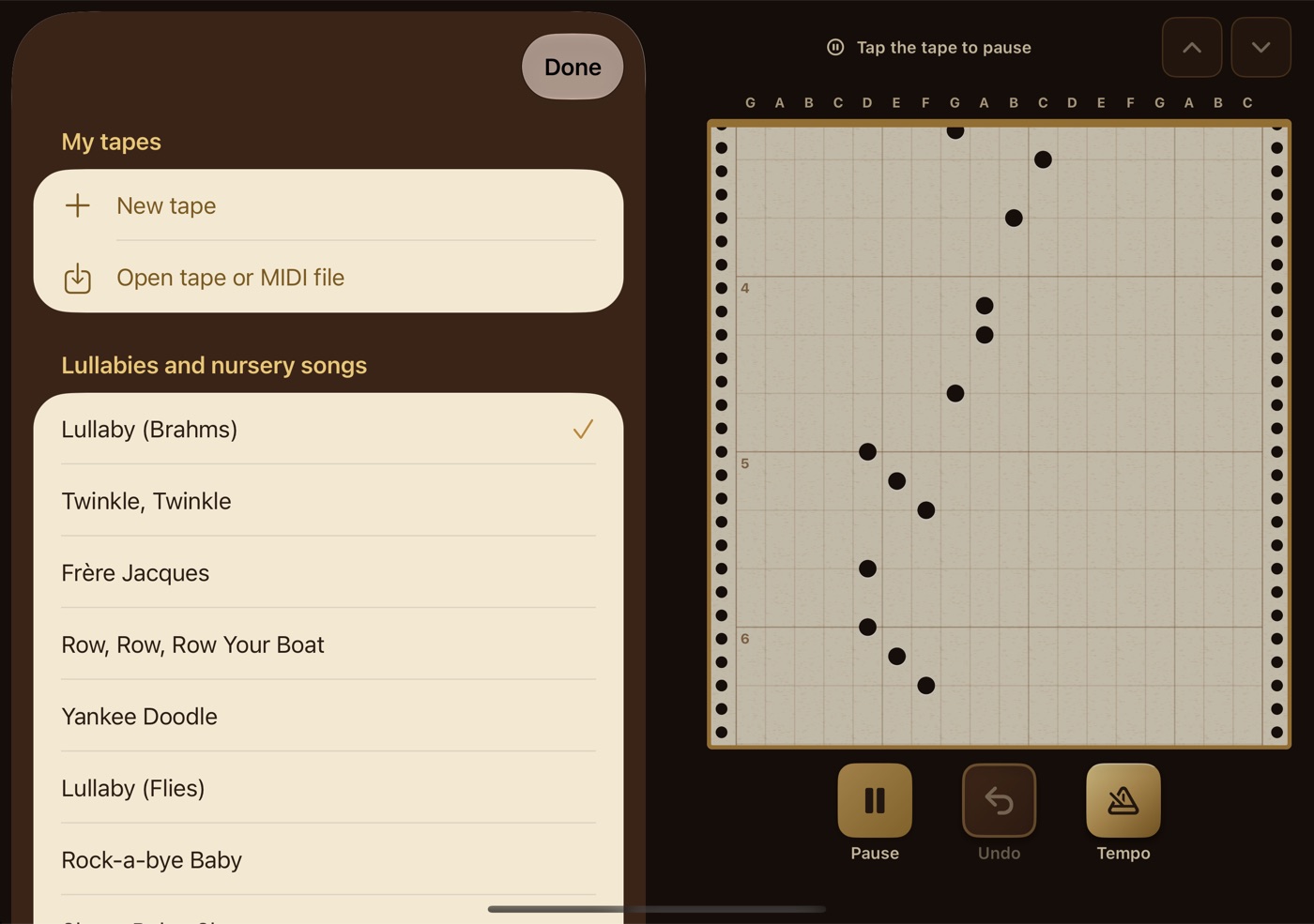 iPhone Duo: the melody list beside the tape